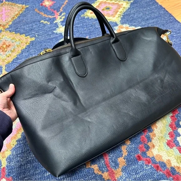 Limited Edition ORIBE Duffle Unisex Bag. Vegan Leather Black With Gold Hardware - Picture 7 of 15